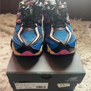 New Balance 9060 big kids size 6